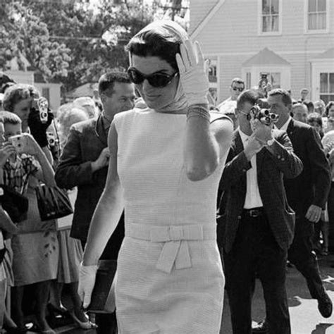 Jackie O Sunglasses: How She Changed Fashion History.